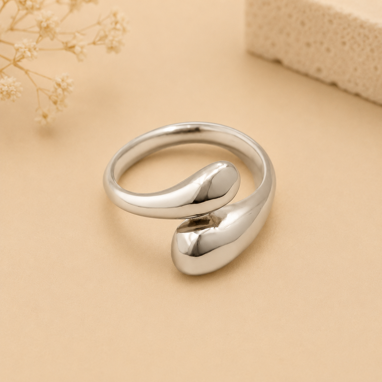 Adjustable silver ring